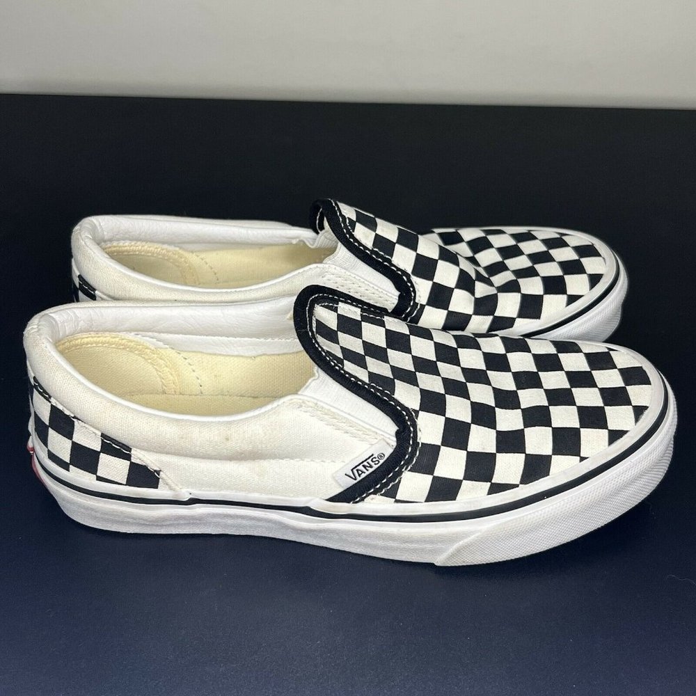 Vans Checkerboard Slip On Shoes Kids Size 3.5 Women’s Size 5 Black & White